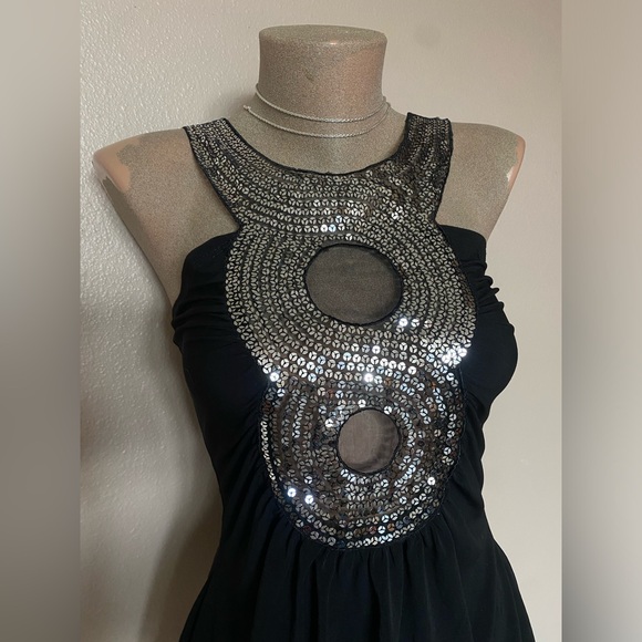 SOLD - Picture 2 of 7